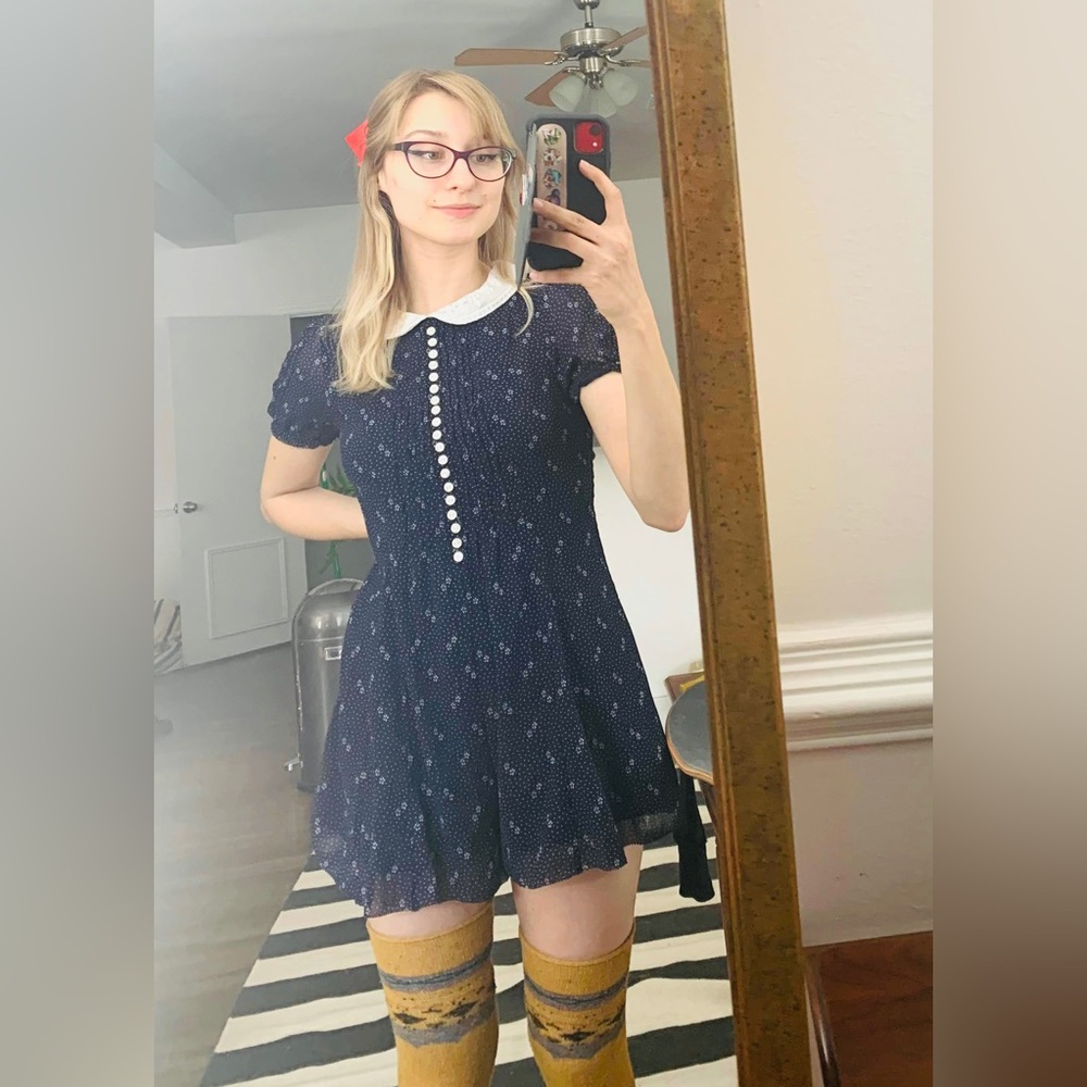 Cooperative Peter Pan Collar Dainty Floral Button Up Vintage Style Romper 🌿